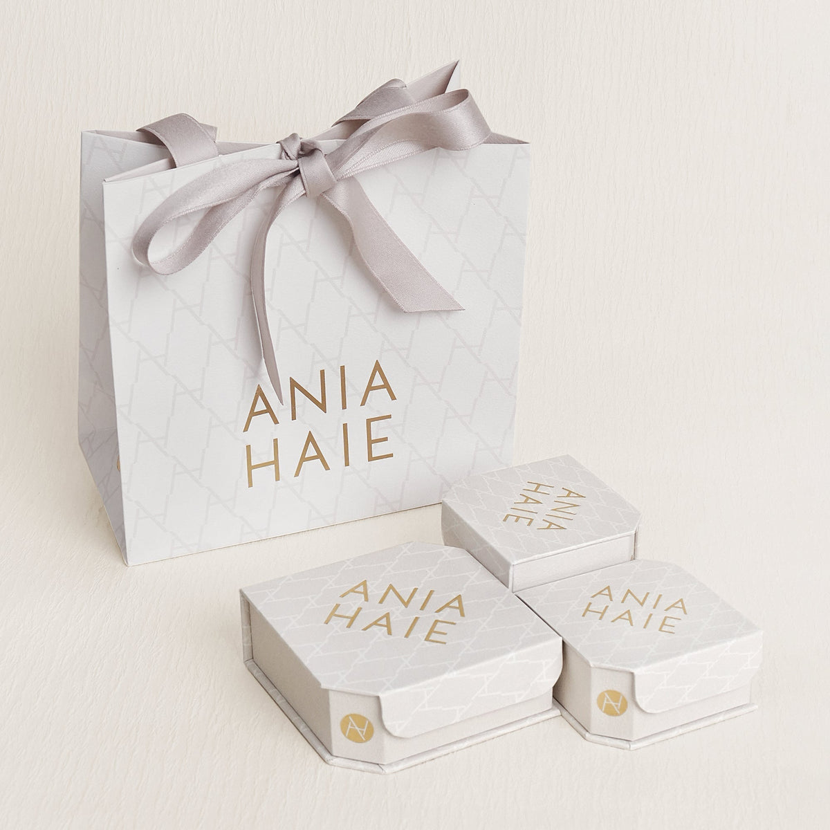 Ania Haie Gold Shell Pearl Cluster Huggie Hoop Earrings